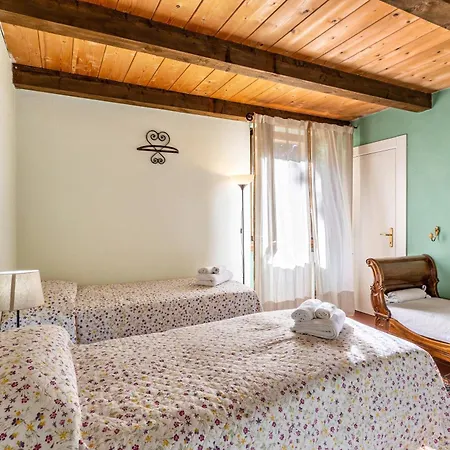 Casa Rossa Vendri *