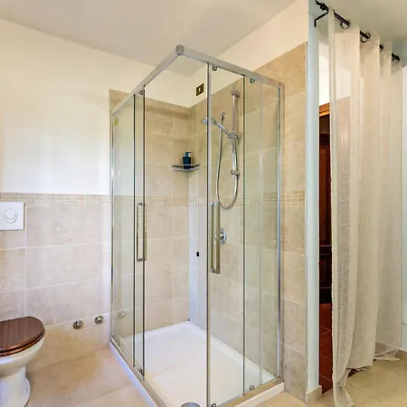 Apartment Casa Rossa Vendri *