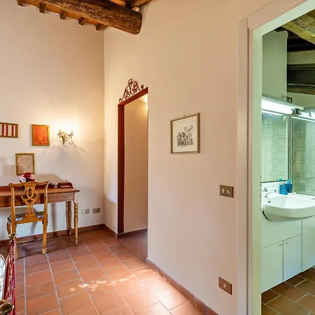 Apartment Casa Rossa Vendri