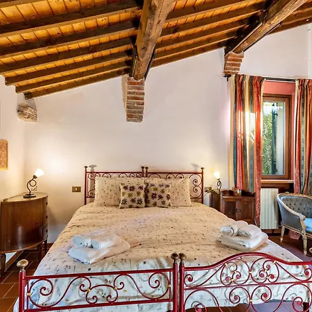 Casa Rossa Vendri