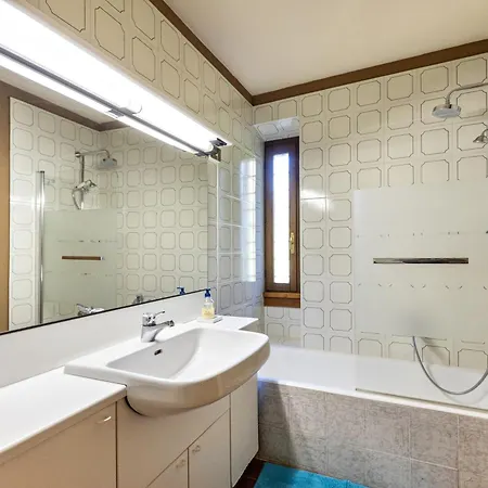 Casa Rossa Vendri Lägenhet *